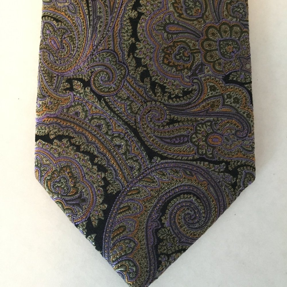 KOLTE  COUTURE silk tie